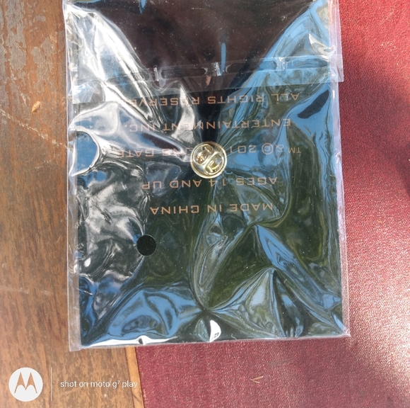 Hunger Games MockingJay Part 2 Pin - Picture 2 of 2